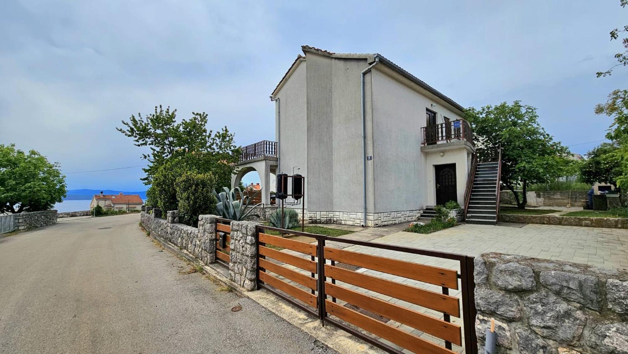 Apartman Agava Njivice Esterno foto