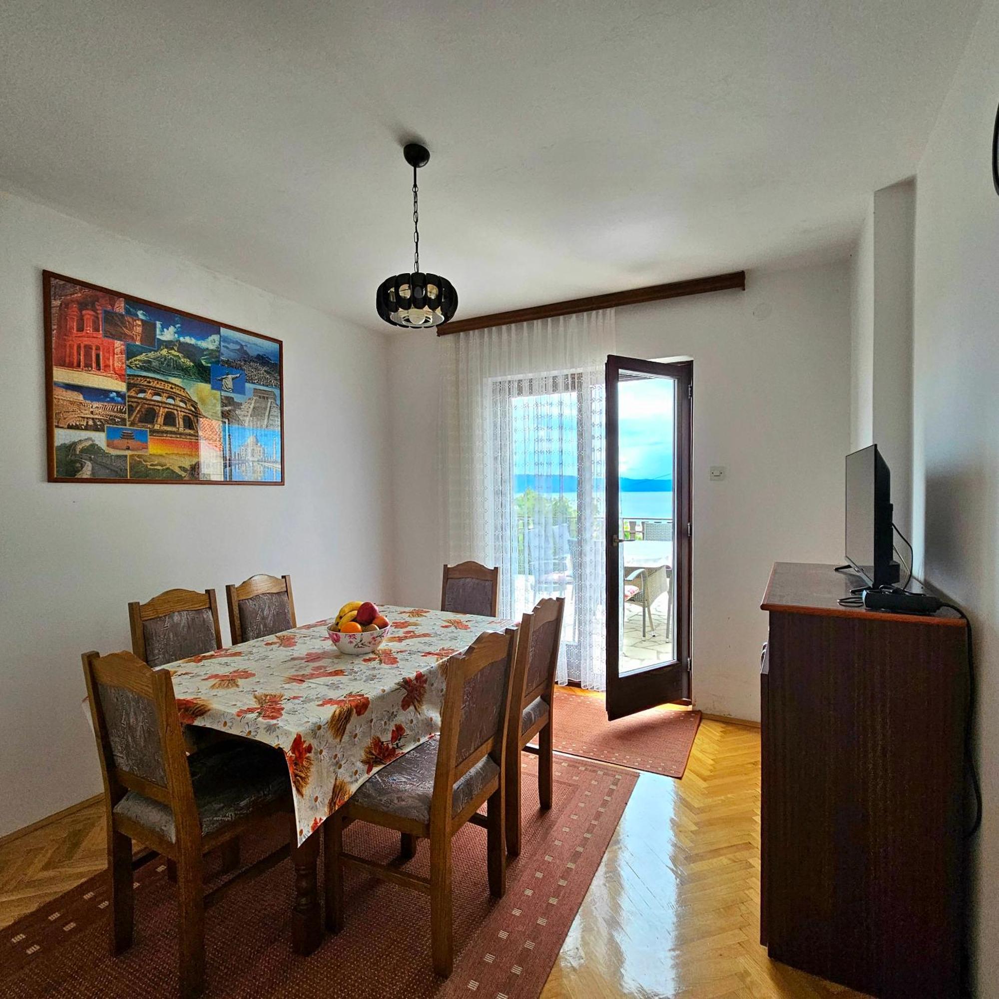 Apartman Agava Njivice Esterno foto